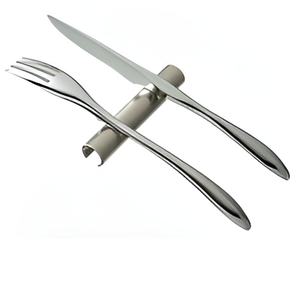 Couverts de la meilleure qualité au look élégant pour la décoration de la maison Ensemble de fourchettes et couteaux en laiton disponibles directement auprès des artisans - Product Image 5