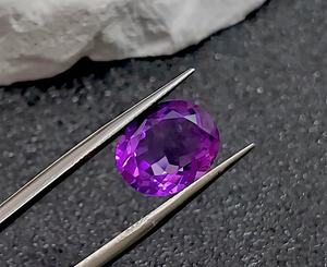 Améthyste de qualité époustouflante, forme ovale, facettée - Pierres d'améthyste à nuances profondes - Pierre naturelle taillée en vrac pour la fabrication de bijoux - Product Image 3