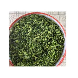 Taste the Difference: All-Natural Vietnamese Dried Kaffir Lime Leaves