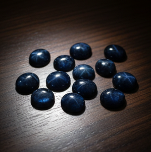 Zafiros Azules Naturales en Forma Ovalada, Piedras Preciosas Sueltas en Tamaños Variados para Fabricación de Joyería, Suministro al por Mayor para Exportación - Product Image 1