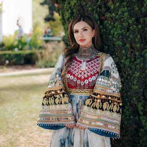 ชุดเดรสอัฟกันแบบสั่งทำสีและขนาดได้ ราคาถูก สไตล์โบโฮชนเผ่ากุจิ ผ้าระบายอากาศสำหรับผู้หญิง จากปากีสถาน - Product Image 4