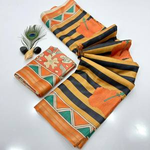 Sari de Seda Suave VASTRA COTTAGE con Estampados a Rayas, Borde Tejido con Zari, Estampados Kalamkari en el Pallu y Blusa en Contraste - Product Image 5