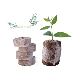 Fabricant de granulés de coco pour les graines à partir de la taille de granulés de tourbe de coco de haute qualité riche en nutriments D35mm D42mm. .. Par Eco2go - Product Image 1