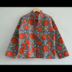 Elegante chaqueta Floral Reversible de algodón acolchado con estampado de bloques para mujer, manga larga, 100% algodón, botón de invierno para la temporada de primavera - Product Image 3