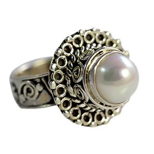 Bague bohème artisanale en argent sterling 925 avec perle d'eau douce, pierre de naissance de juin, bijou parfait pour son anniversaire ou son anniversaire de mariage - Product Image 1