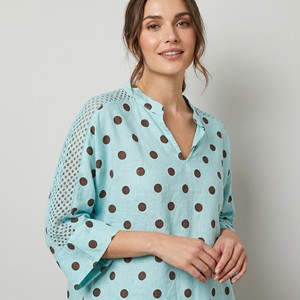 Camicetta a maniche 3/4 con lavorazione traforata e motivo a pois, 100% lino, taglia unica (taglie 36–44) - Product Image 3