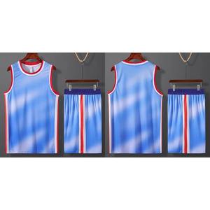 Uniformes de basket-ball personnalisés OEM/ODM pour équipes sportives Kit de basket-ball durable à séchage rapide pour écoles et clubs - Product Image 5