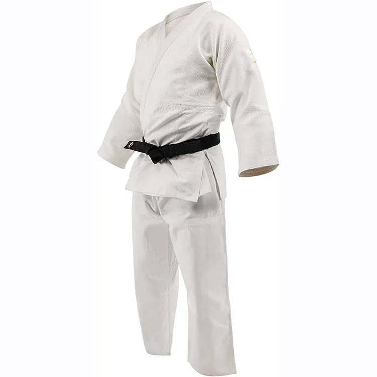 2023 venta al por mayor ligero de alta calidad Judogi diseño personalizado algodón/poliéster Material artes marciales desgaste uniforme de Judo para adultos