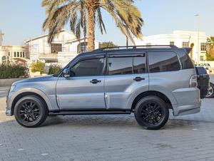 Mitsubishi Pajero GLS MID 2015 neuf/d'occasion à vendre - Product Image 2