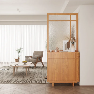 Meuble à chaussures moderne en bois massif pour entrée de salon avec cloison intégrée en verre à lattes géométriques - Product Image 2