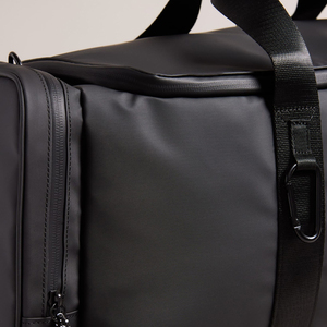 Mochila plegable de gran capacidad para senderismo y gimnasio al aire libre, con cierre de cremallera y logotipo personalizado para acampar y hacer senderismo - Product Image 4