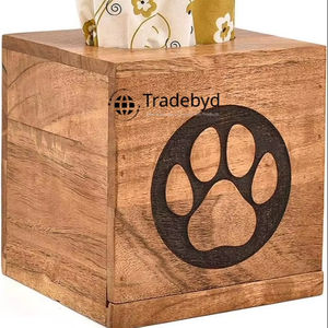 Caja de pañuelos de madera de calidad premium ecológica y soporte con estampado floral grabado, hecho a mano natural para decoración moderna del hogar Tradebyd - Product Image 1