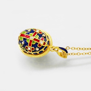 A mano Smalto Felice Giorno di Pasqua Gioielli colorati stile Faberge uovo blu a forma di croce rossa Del Pendente Della Collana - Product Image 6