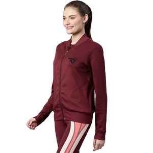 Conjuntos de dos piezas OEM con estampado de sangre seca XL informal para mujer con diseño de logotipo personalizado, chándales de nuevo diseño, chándal - Product Image 1