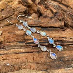 Boucles d'oreilles pendantes en pierre de lune véritable, argent sterling 925, faites à la main, bijoux uniques et tendance, cadeau pour femmes et hommes - Product Image 3