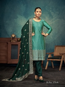 Costume Vichitra Salwar de qualité supérieure avec broderie de diamants Fournisseur indien exportateur de vêtements indiens pakistanais à bas taux - Product Image 5