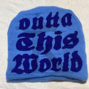 Bonnet en laine tricoté de haute qualité avec logo personnalisé acrylique Mohair Satin Jacquard pour scènes de plage Vente à chaud - Product Image 4