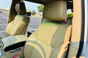 Lexus LX 570 d'occasion 2010, conduite à gauche/droite - Product Image 5