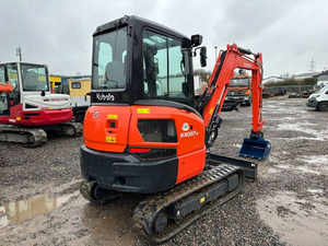Mini-excavatrice Kubota KX037-4, excavatrice compacte sur chenilles avec godet pour la construction, l'agriculture et l'aménagement paysager - Product Image 5