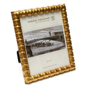 Haute demande Cadre photo de créateur de fleurs et de feuilles plaquées or en aluminium de qualité supérieure pour des photos de famille mémorables - Product Image 3