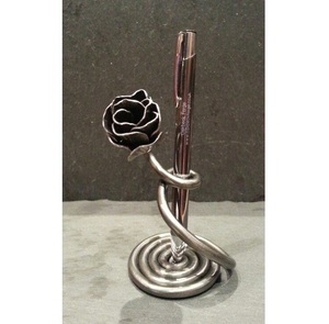 Porte-stylo en métal forgé à la main avec un design contemporain, léger, vase de bureau pour la décoration de la maison, du bureau, du dessus de table - Product Image 5