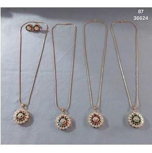 Hermoso diseñador indio Kundan collar conjunto pendientes a juego joyería de boda de alta calidad para fiestas cantidad a granel disponible - Product Image 1