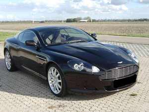 VX-V Sedán 2019-2020, Motor Turbo de 4.5L, Caja de Cambios Automática, Tracción en las Cuatro Ruedas, Volante a la Izquierda, Asientos de Cuero, Neumáticos R18, Híbrido - Product Image 2