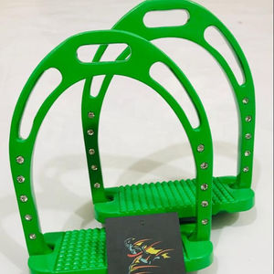 Equipo de montar a caballo de plástico resistente, colorido, fuerte y duradero, suave, impermeable, OEM, logotipo de PVC, interior, nailon ajustable, táctiles, Uds. - Product Image 3