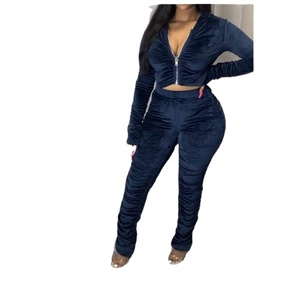 ชุดเซ็ทลำลองผู้หญิง 2 ชิ้น เสื้อฮู้ดแขนยาวผ้าฝ้าย 100% ระบายอากาศดี กางเกงขายาวทรงสปอร์ต สำหรับฤดูหนาว ปี 2026 - Product Image 2