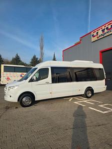 Mercedes-Benz Sprinter RWD 517 CDI Usato del 2024, 4 Cilindri 2.0L Diesel Euro6 170CV, Cambio Manuale, Guida a Sinistra - Product Image 6