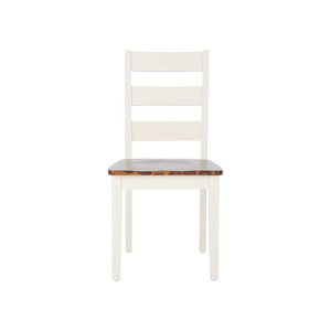 Chaise de salle à manger élégante de style nordique avec pieds en bois massif et matériaux de haute qualité pour les intérieurs de salle à manger scandinaves modernes - Product Image 2