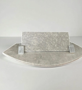 Placa de identificación de escritorio de piedra cuadrada personalizada, señalización de oficina ecológica grabada para regalos corporativos, pedidos a granel - Product Image 1