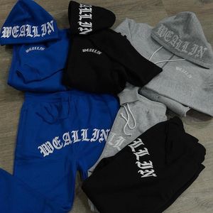 Costume de survêtement à manches longues fabriqué au Pakistan Costume de survêtement à manches longues pour adultes en quantité minimale de commande basse - Product Image 1