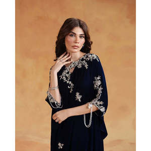 Elegantes Vestidos Kaftan de Terciopelo con Silueta Recta, Cuello en V y Bordado para un Uso Elegante y Cómodo - Product Image 2
