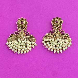 Pendientes de aro de moda clásicos antiguos de lujo con baño de oro mate - Product Image 5