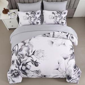 Juego de Ropa de Cama de Lujo de 10 Piezas, Diseño Clásico de Mármol Blanco y Negro con Costuras Florales Elegantes, 400 Hilos, Poliéster - Product Image 4
