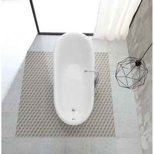 Bañera Independiente Koricini Estilo Clásico con Patas en Plata Romanza, Diseño Elegante Italiano - Product Image 2