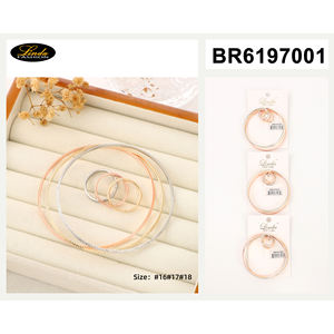 Brazalete de Trébol Chapado en Oro Linda New York con Perlas de Imitación, Joyería de Moda para Mujer - Product Image 6