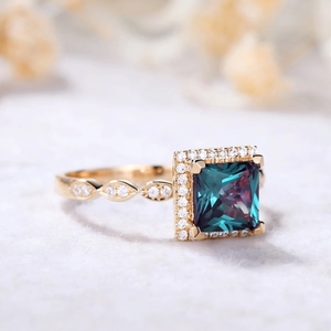 Bague de fiançailles en or massif 18 carats Alexandrite Gemstone Luxury New Design Fine Real Gold Fine Jewelry Rings with Real Diamonds Ring - Product Image 2