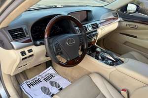 Lexus LS 460 L Usado, Año 2017 - Product Image 4