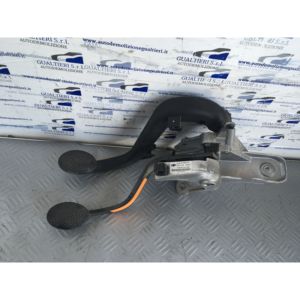 Juego Completo de Pedales de Freno, Embrague y Acelerador para MINI One Serie 2 N21B14A (06>13) - Product Image 1