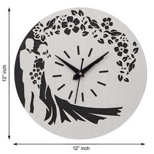 Horloge murale en bois sculptée à la main au design industriel élégant, en promotion, avec mouvement mécanique et plaque de 15 mm d'épaisseur - Product Image 2
