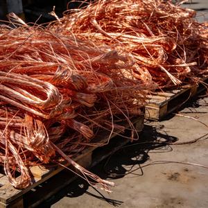 Déchets de fil de cuivre, fils de cuivre pur et brillant, non isolés, matériau propre pour une utilisation intensive de recyclage - Product Image 1