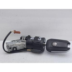 COMMUTATEUR D'ALLUMAGE AVEC CLÉ OPEL Crossland Série 9673257480 B12XHL LES Essence 1199 (17>) - Product Image 1