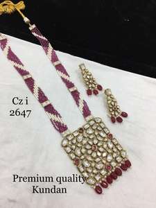 Elegant Kundan Mosenite <b>Bridal</b> Jewelry <b>Set</b> <b>Necklace</b> with Matching Earrings Ideal for Weddings and Festive Special Occasions - Product Image 3