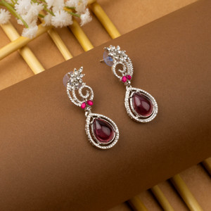 ต่างหูมีสไตล์ขายดีเครื่องประดับอินเทรนด์สำหรับผู้หญิงเหมาะสำหรับใส่ไปงานปาร์ตี้และคลับ - Product Image 3