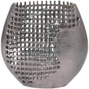 Vase à fleurs décoratif de table de maison de designer élégant Vases à fleurs en laiton et en aluminium de grande qualité pour une utilisation intérieure et extérieure - Product Image 6