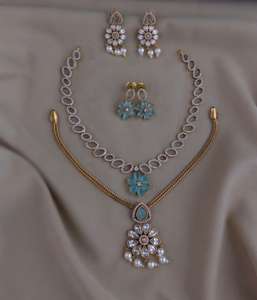 Conjunto de collar con acabado mate CZ, perfecto para bodas, ocasiones especiales, collar de fiesta con pendientes, calidad superior - Product Image 6