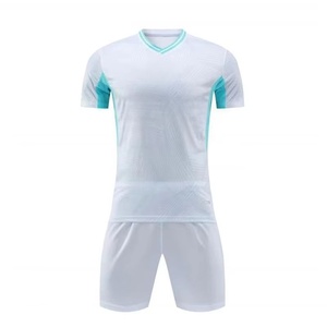 Maillot de football unisexe de club à manches courtes et col en V en polyester de haute qualité, couleurs personnalisées, respirant, service OEM personnalisé - Product Image 2