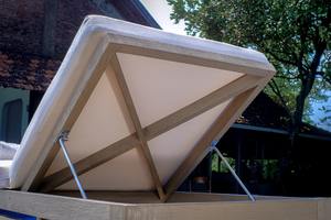 Mobilier moderne Chaises longues de plage en teck avec coussin imperméable Chaises longues - Product Image 3